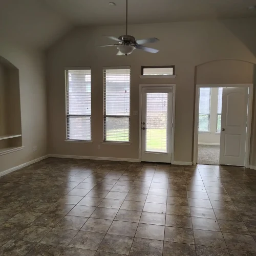 Hernandez Remodeling & Roofing (39)